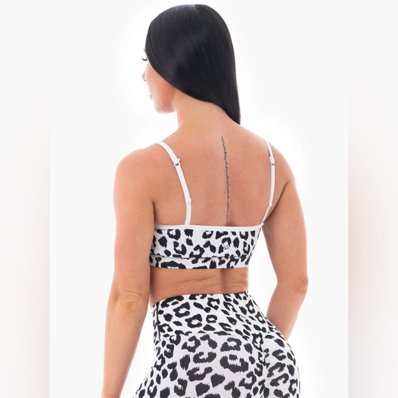 Ryderwear animal scrunchie butt short NEW - Picture 1 of 3